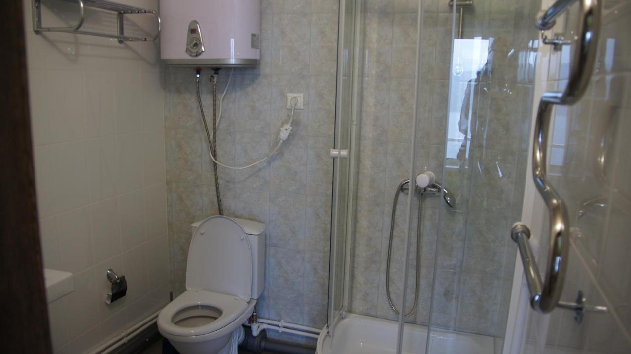 Листвянка: Larus hotel