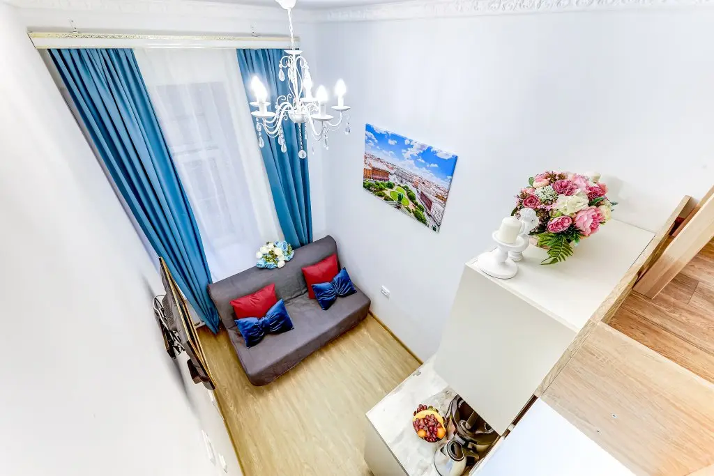 Санкт-Петербург: Travelto Liteyny 31
