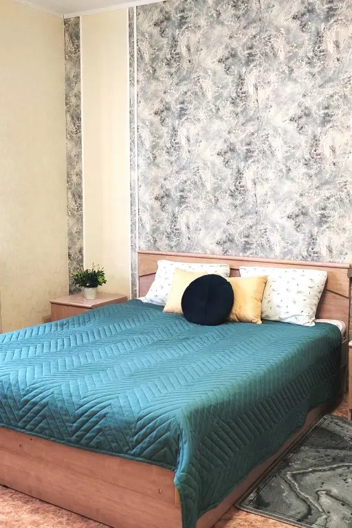 Уфа: Апартаменты Комарова 8