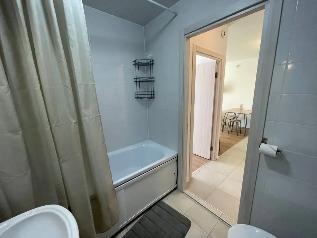 Мытищи: RoomOnDay Yubileynaya 10 Lodging house