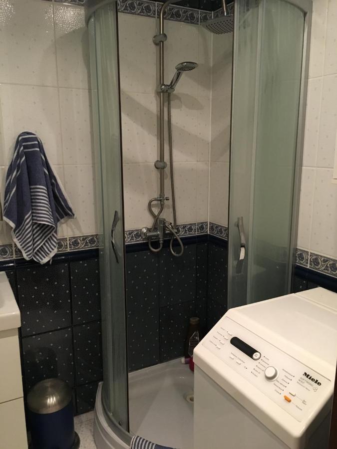 Калининград: Apartment on Staropregolskaya naberezhnaya 16