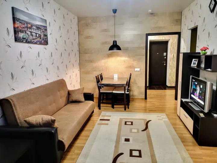Волгоград: Na Parhomenko 8 Apartments