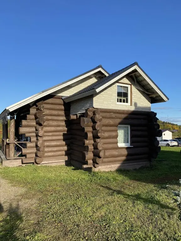 Сортавала: Domiki Na Borovoj Guest House