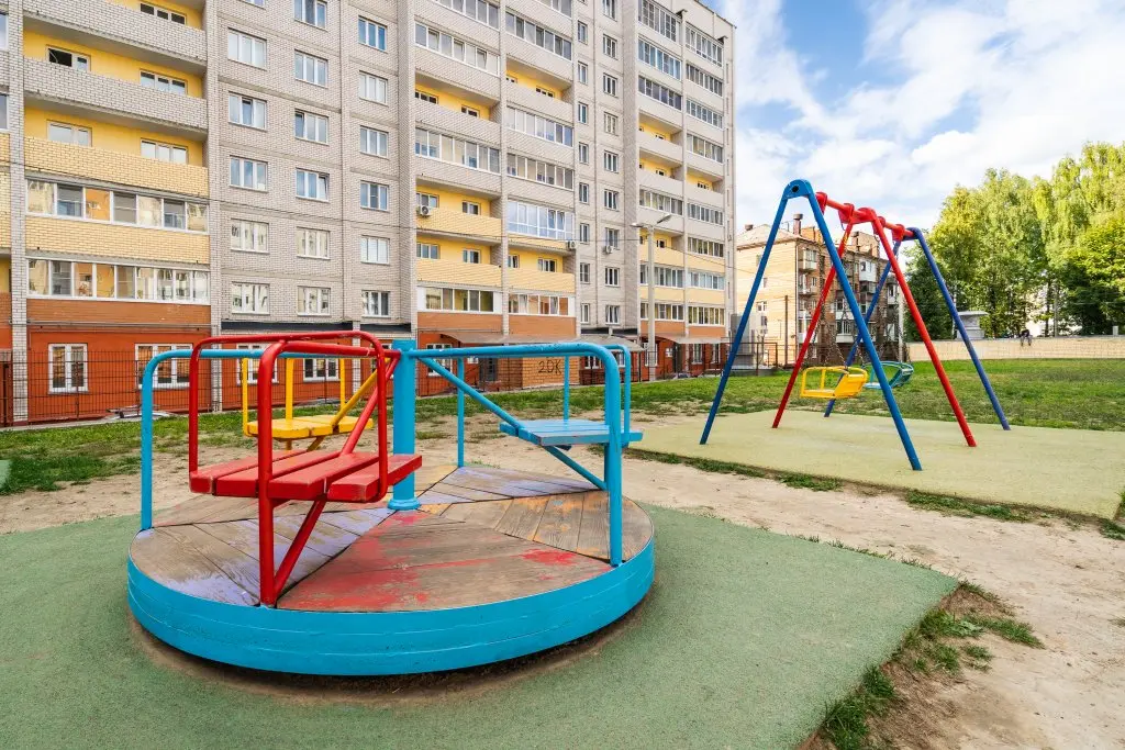 Смоленск: Апартаменты GLOBALSTAY в новом доме на Юннатов. 5 мин до Реадовского Парка