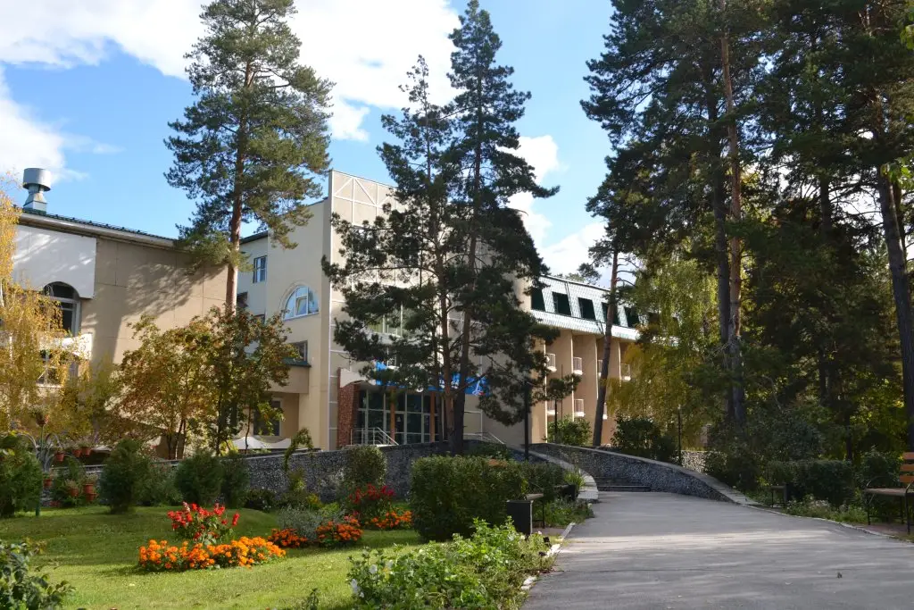 Бердск: Клинический санаторий Парус