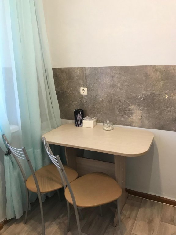 Кировск: Апартаменты Кирова 38