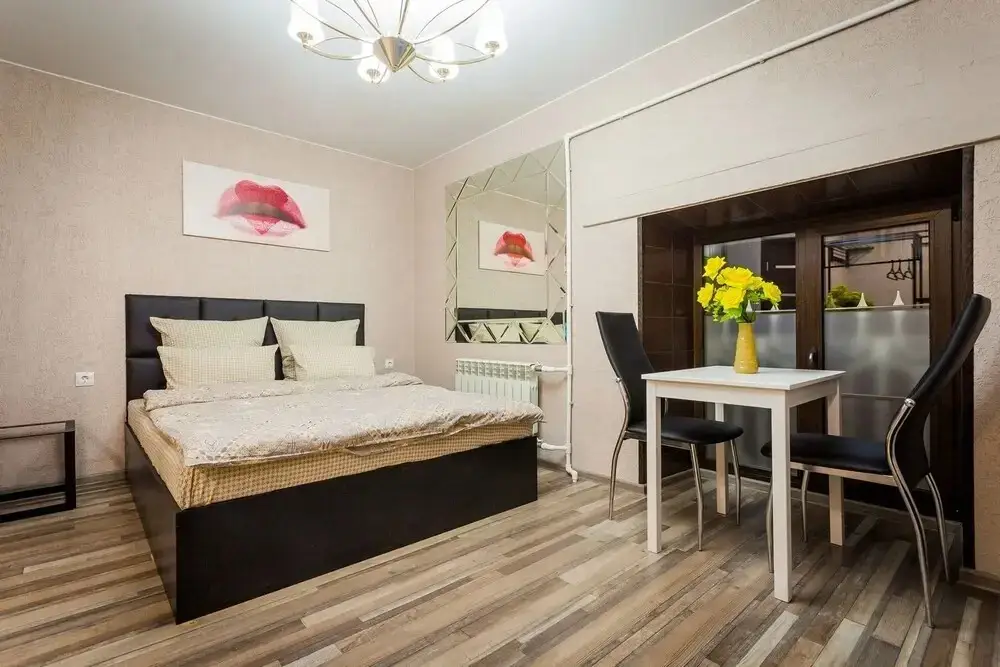 Санкт-Петербург: LeoHotels on 4th Sovetskaya,8