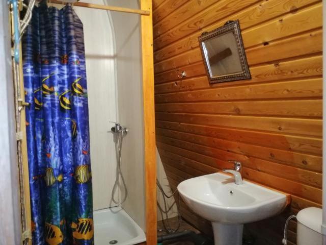 Хужир: Guesthouse Pushkina
