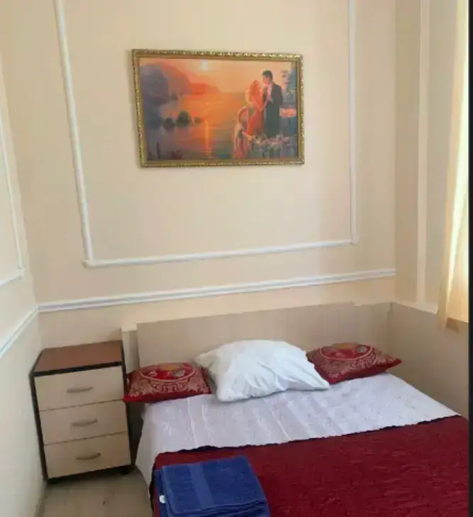 Геленджик: U Morya Guest House