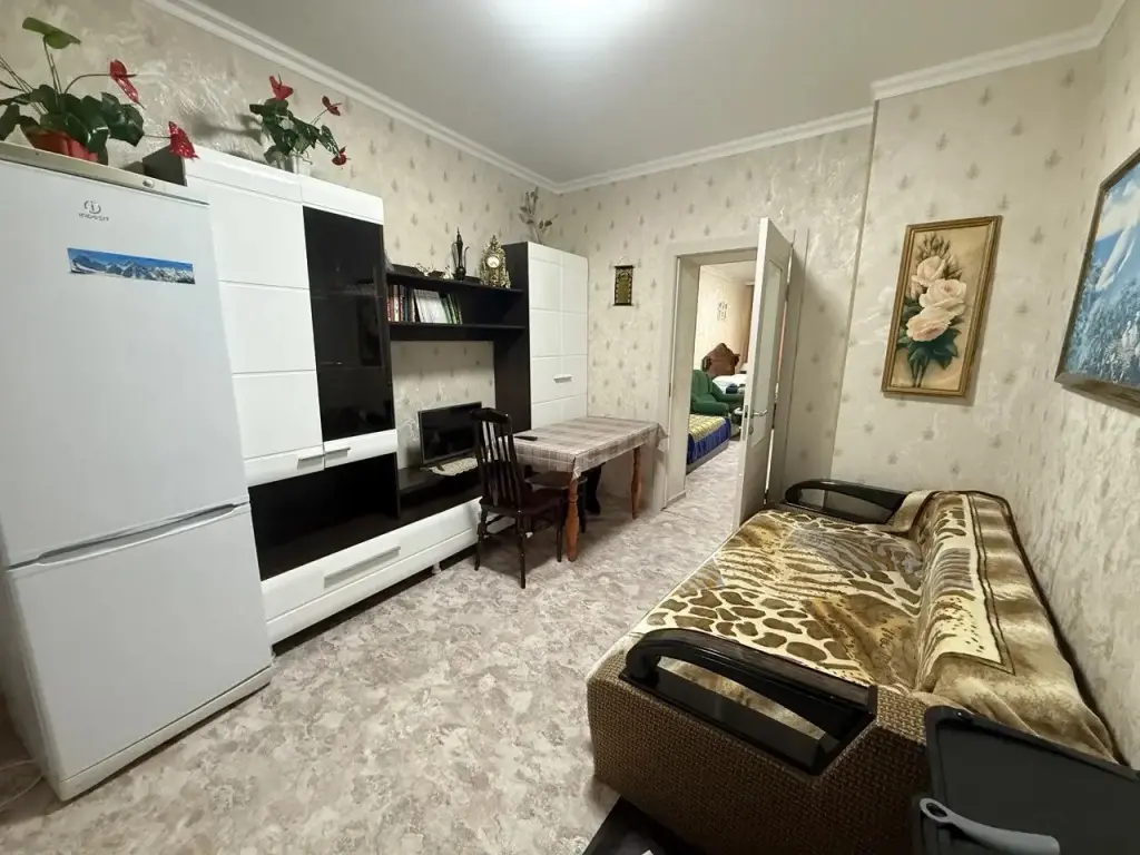 Кисловодск: Квартира Двухкомнатная на первом этаже на Березовской 10 (кв.12)