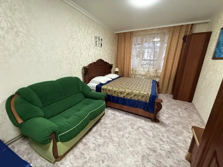Кисловодск: Квартира Двухкомнатная на первом этаже на Березовской 10 (кв.12)