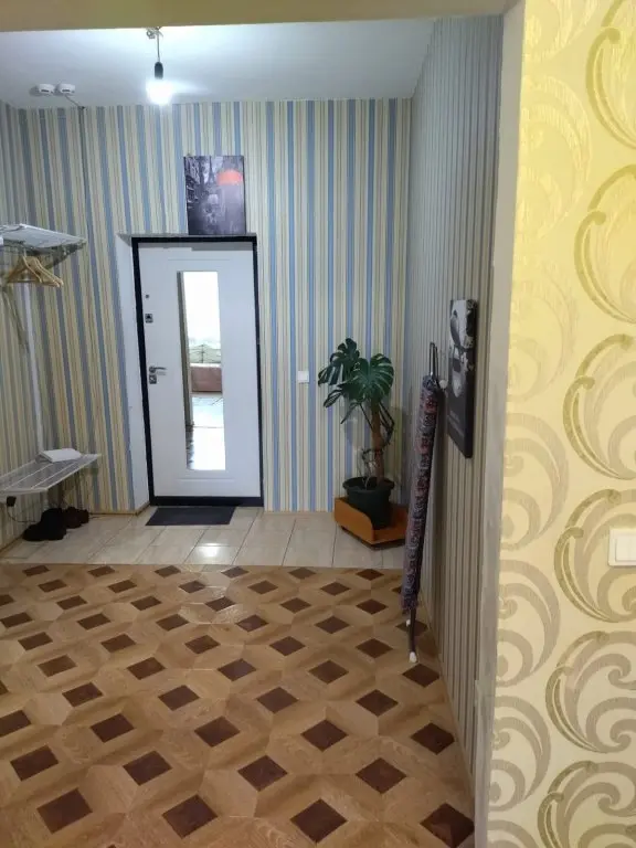 Новосибирск: Апартаменты на Державина 47