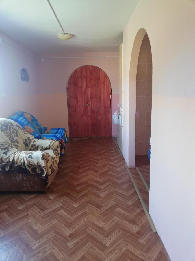 Хужир: Guest House Dudeevykh