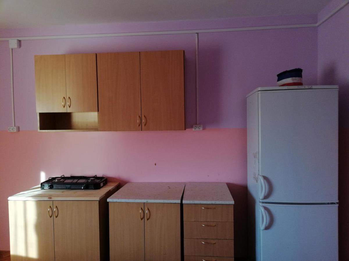 Хужир: Guest House Dudeevykh