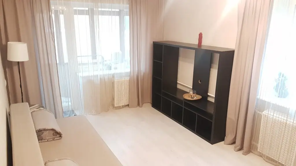 Квартира Рядом с Кирхой Святого Семейства — фото 1