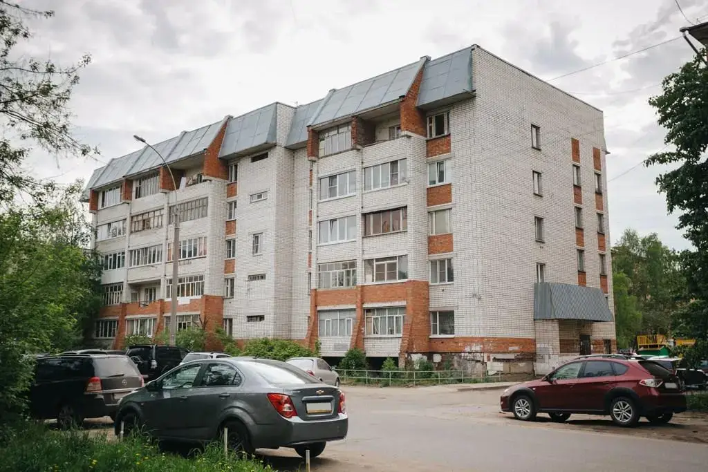 Две Подушки на ул. Воровского 60 — фото 1