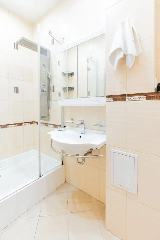 Томск: Апартаменты Петровские на Карташова, 3