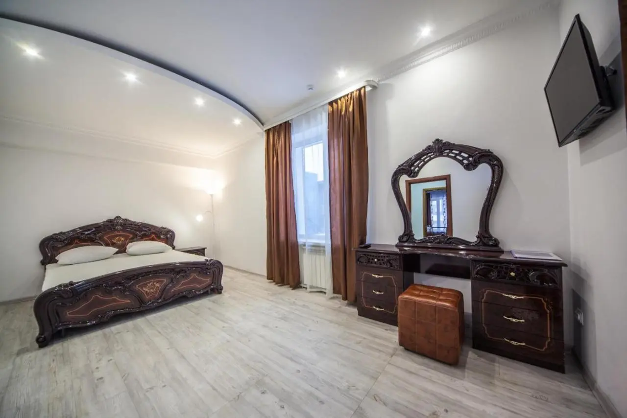 Иркутск: City Hotel