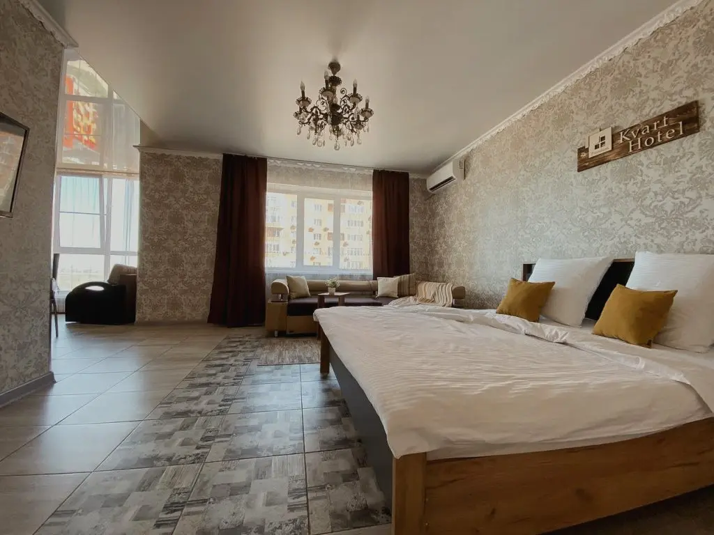 Астрахань: Апартаменты 48 KvartHotel Premium Аршанский 6