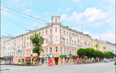 Апартаменты 3комн квартира в самом центре — фото 1