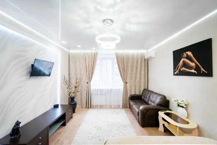 Омск: Апартаменты Delux on Mayakovskogo 20