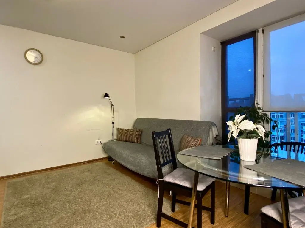 carousel image 4