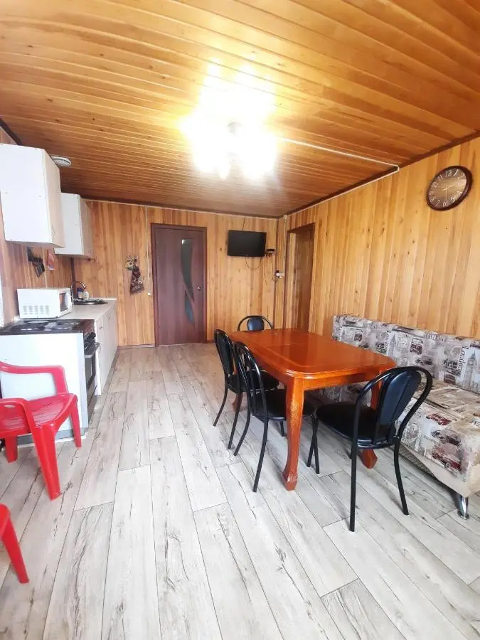 Новоснежная: House Baikal