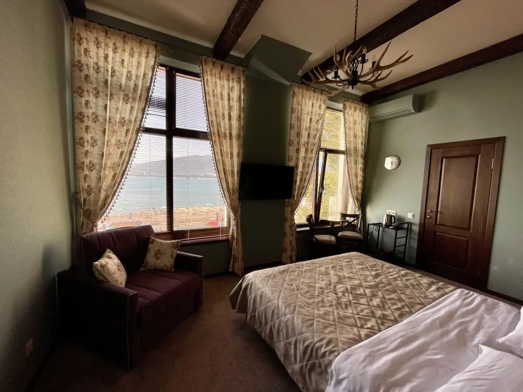 Геленджик: Отель Saloon Western