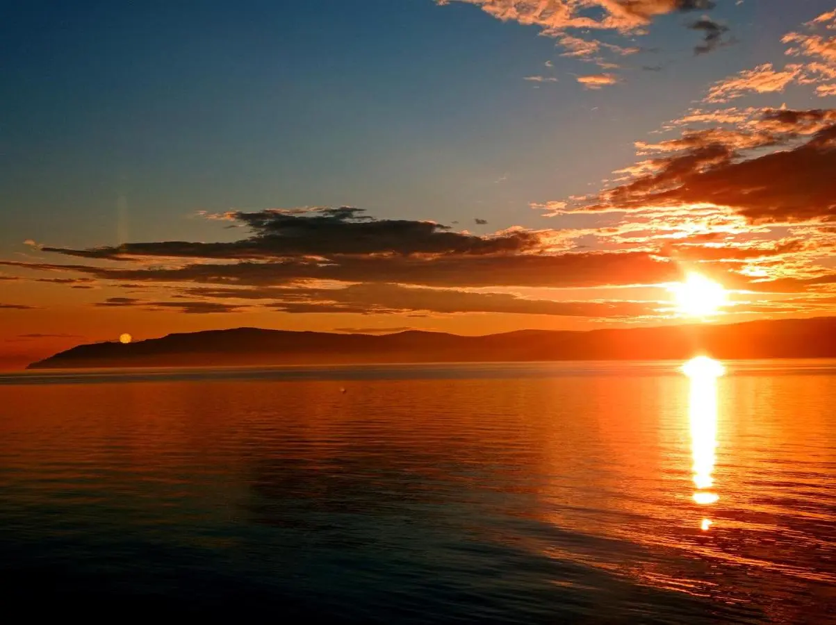 Листвянка: Apartments on the Baikal