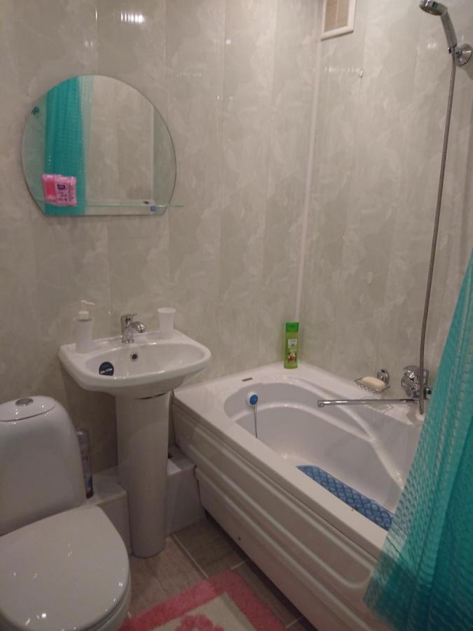 Братск: Кирова 13