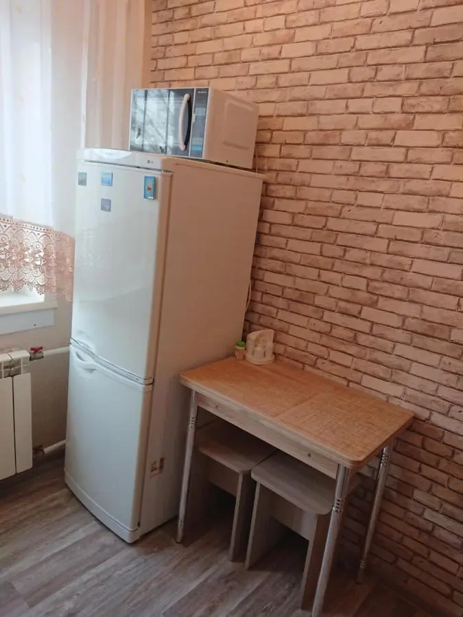 Братск: Кирова 13