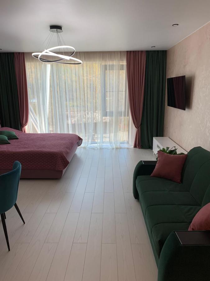 Листвянка: Baikal Hill Residence Apartment 21