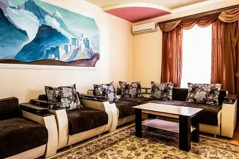 Сюрприз на ул Яблочкова д. 34а — фото 1