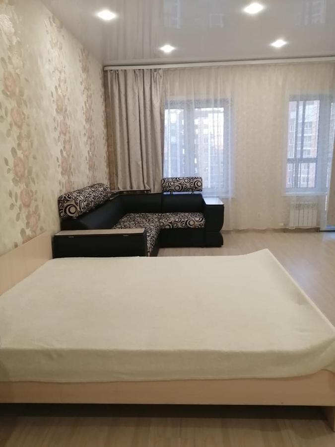 Иркутск: Like Home Apartmants Красных Мадьяр 14