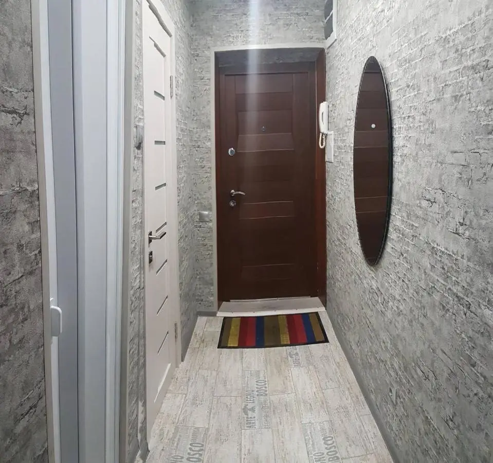 Иркутск: Like Home Apartmants Марата 15