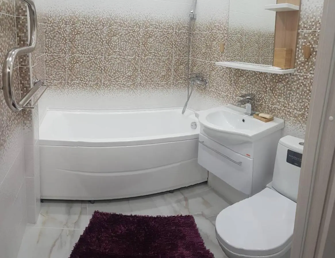 Иркутск: Like Home Apartmants Марата 15