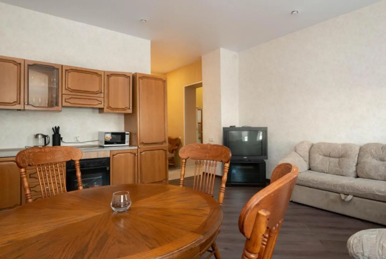 Иркутск: Apartment on Karl Libknechta 2