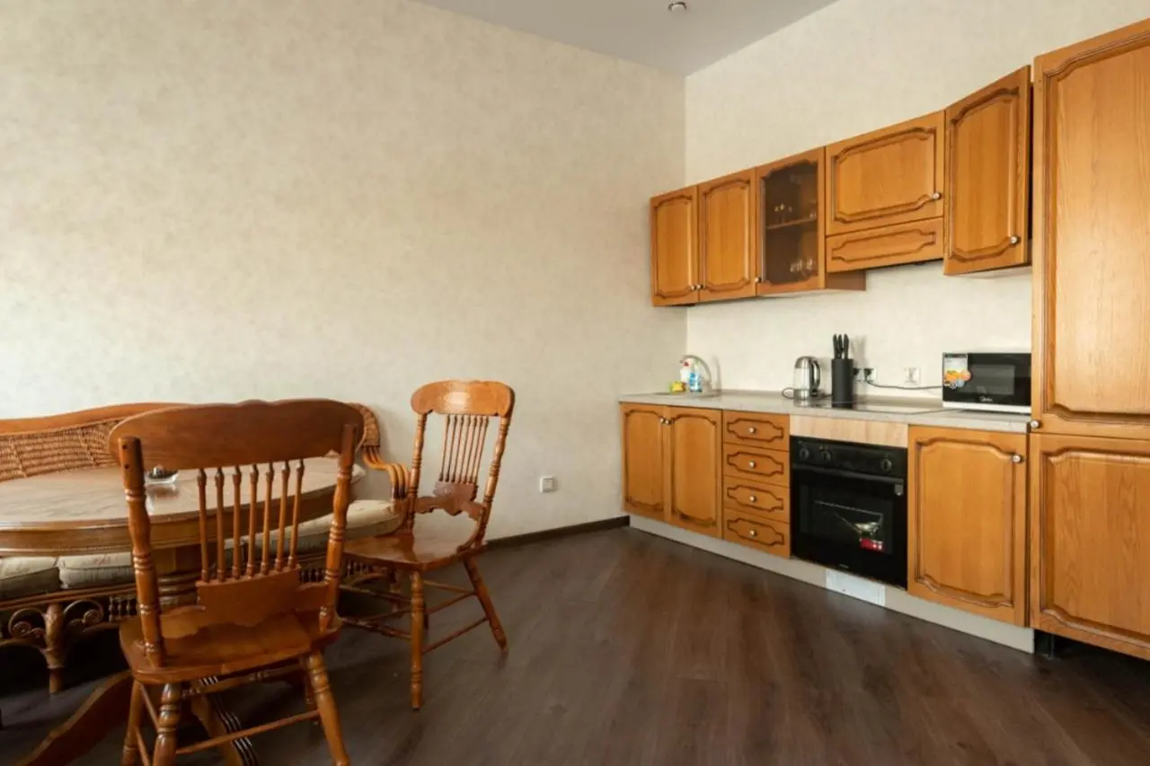 Иркутск: Apartment on Karl Libknechta 2