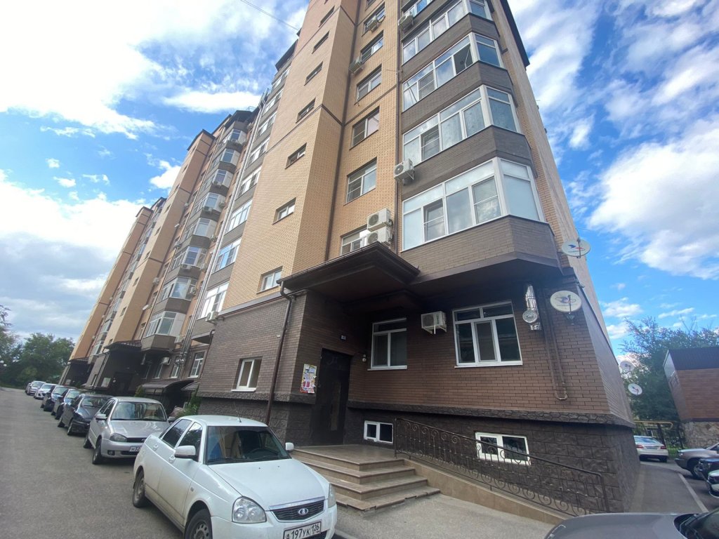 Апартаменты на Чкалова 37 на седьмом этаже с видом на горы в центе — фото 1