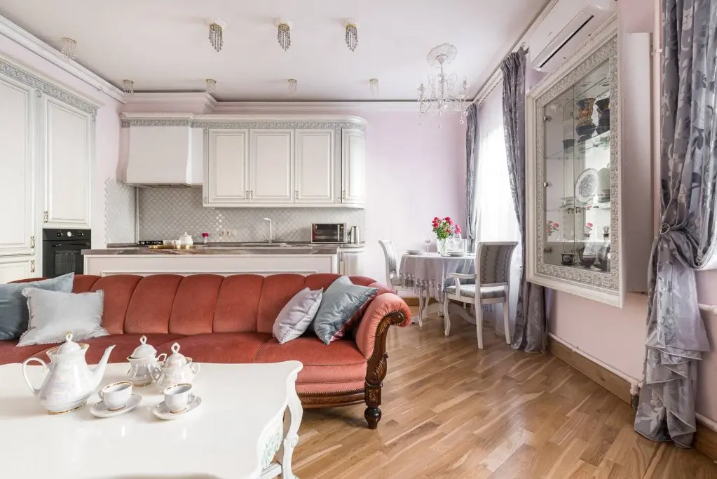 Санкт-Петербург: Апартаменты LetYourFlat "Hermitage Residence"