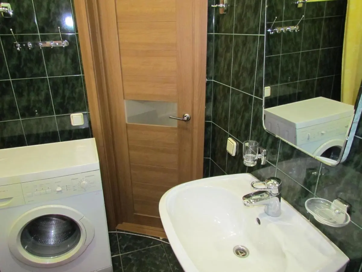 Иркутск: Apartamenty na Proletarskoi