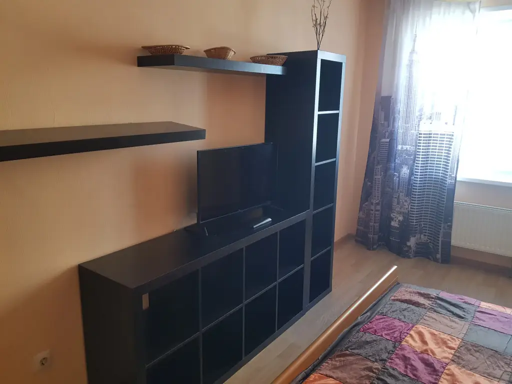 Уфа: Апартаменты на Бакалинской