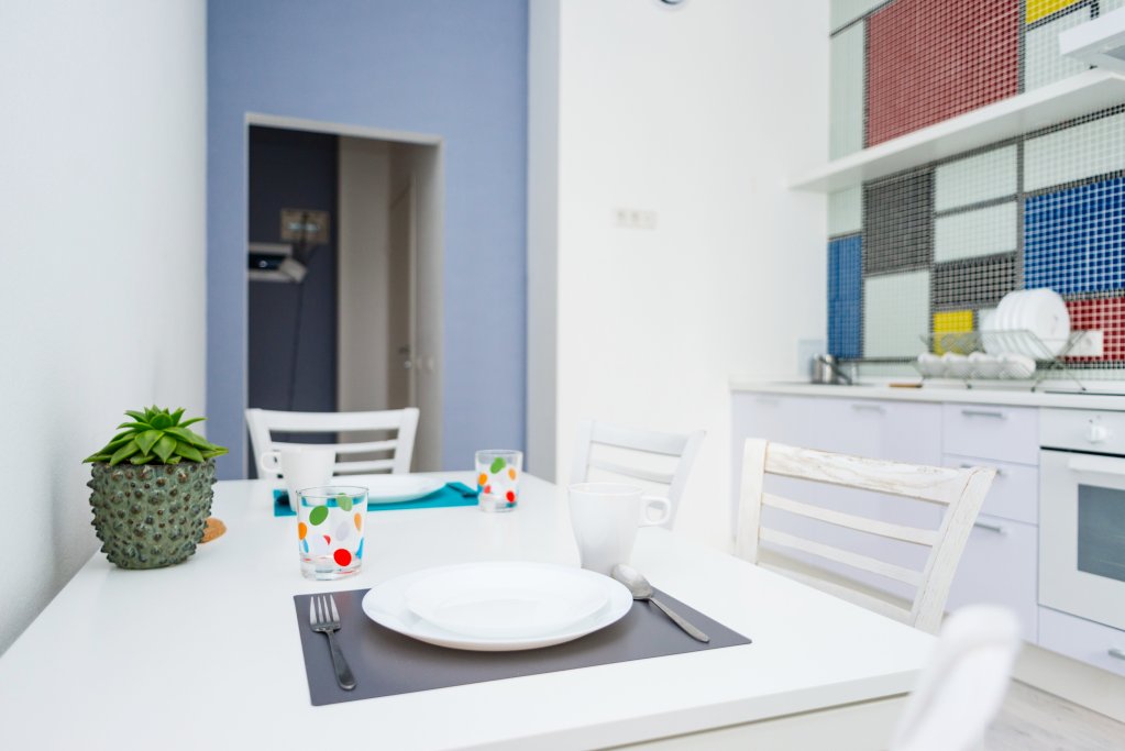Екатеринбург: Апартаменты Apart Seasons Shorsa 53