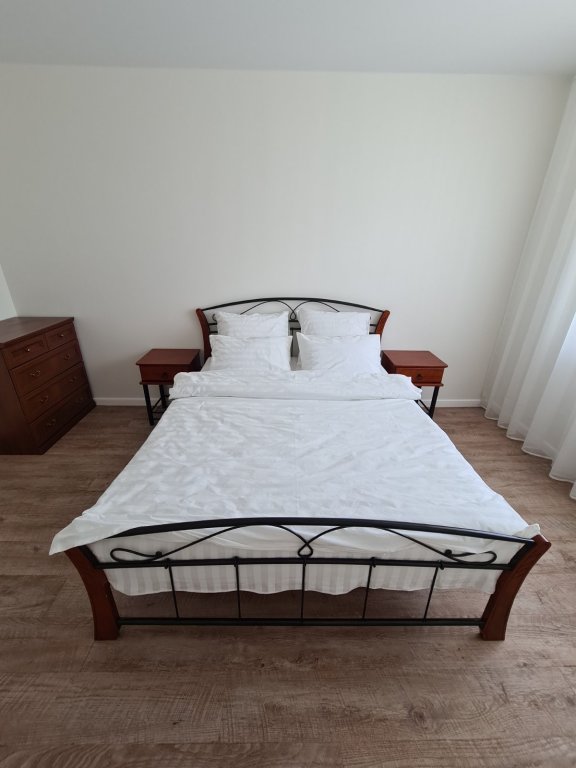 Калининград: Апартаменты ApartBird