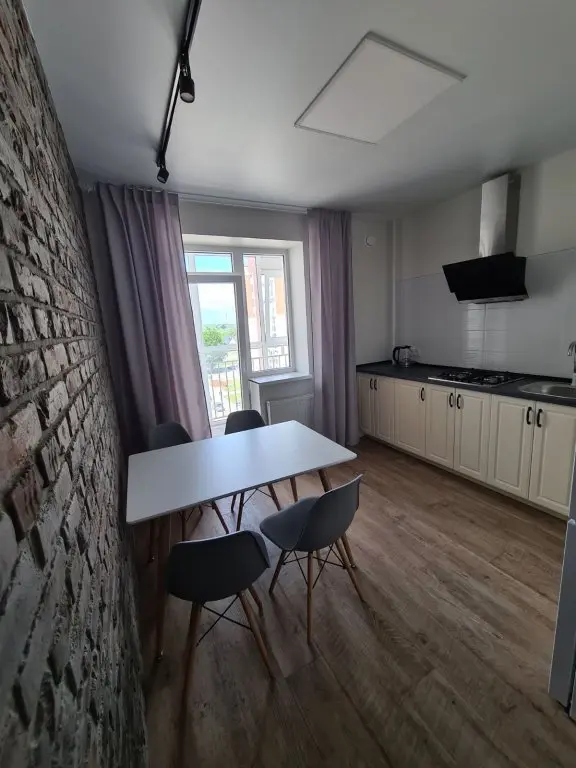 Калининград: Апартаменты ApartBird