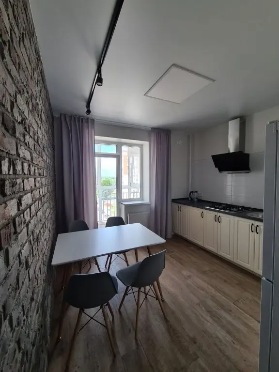 Калининград: Апартаменты ApartBird