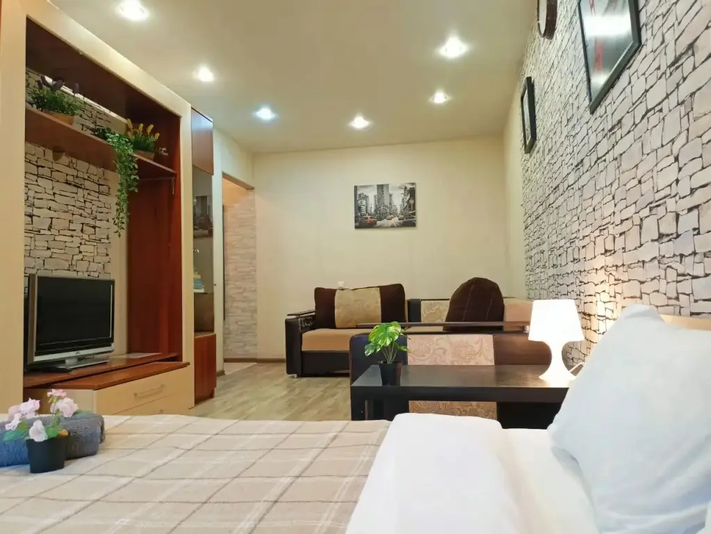 Бердск: Двухкомнатные RusDom Apartments возле Дворца Культуры