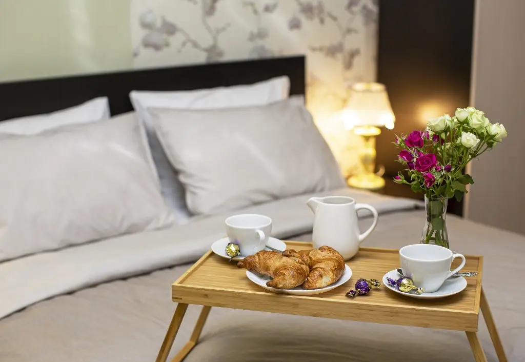 Санкт-Петербург: Апартаменты Friends Vacations 3BR & 3BTHR Apartment