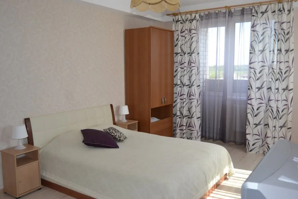 Великий Новгород: Hotel Velikiy