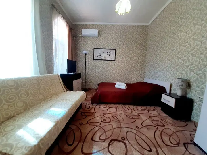Сочи: Apartamenty "s Terrasoy" Na Kubanskoy